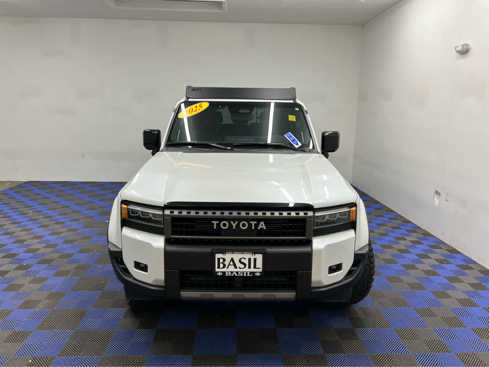 Used 2025 Toyota Land Cruiser image 2