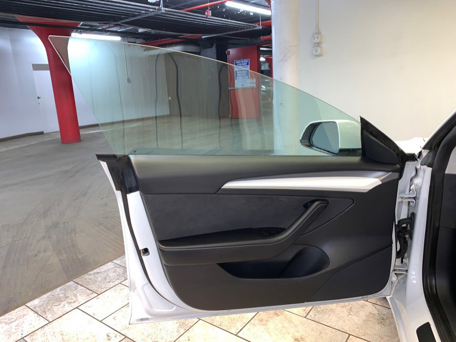 Used 2022 Tesla Model 3 Performance image 13