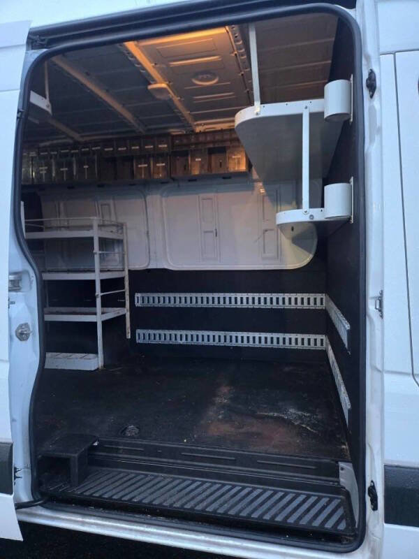 Used 2017 Mercedes-Benz Sprinter 3500 image 11