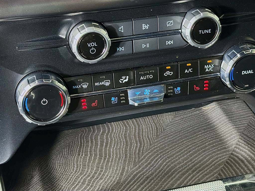 Used 2023 Ford F150 Platinum w/ Equipment Group 701A High AWD/4WD image 42