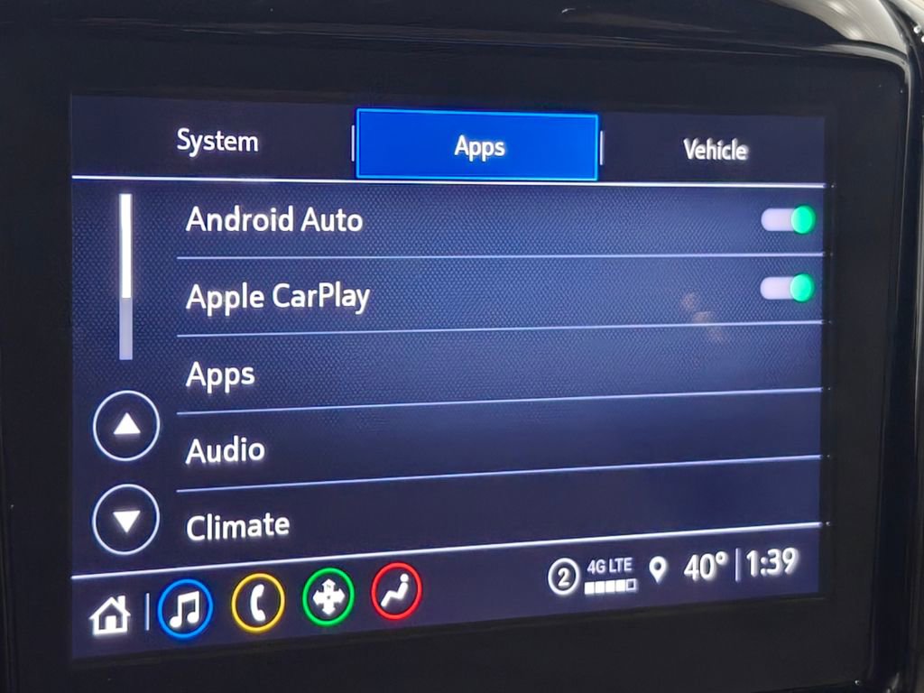 Used 2022 Chevrolet Traverse LT image 44