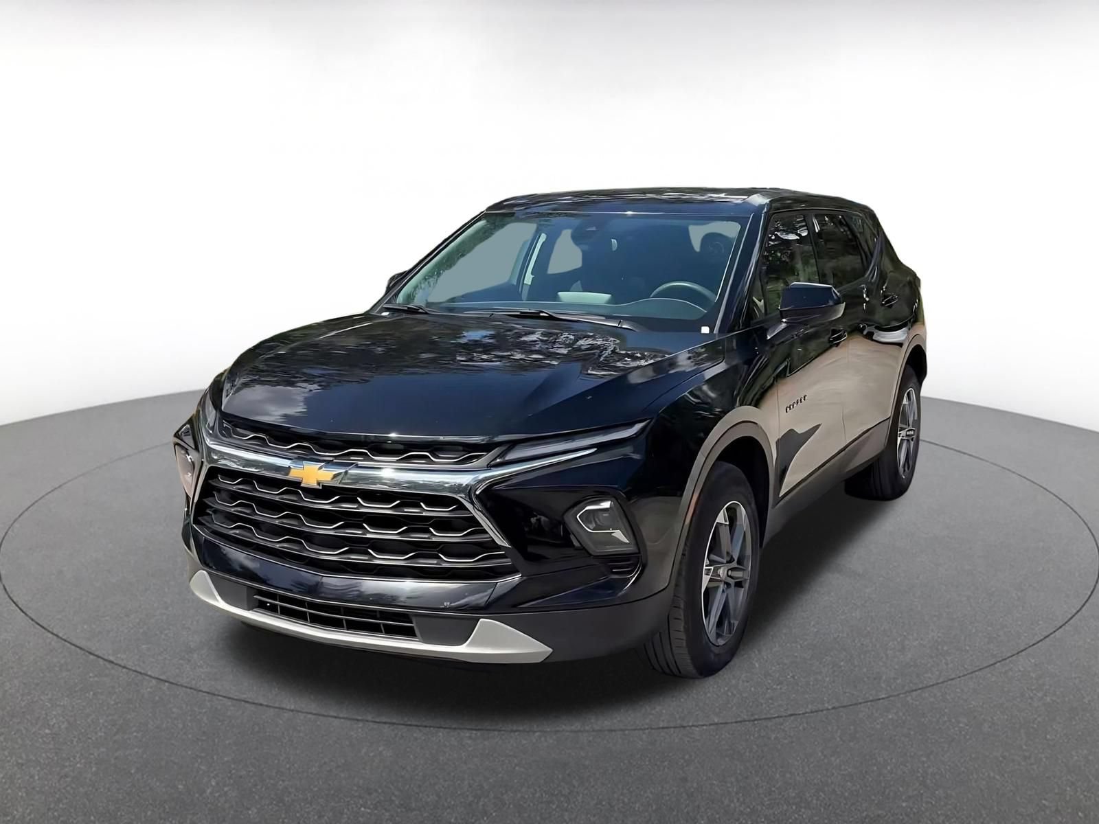 Used 2026 Chevrolet Blazer LT FWD image 6