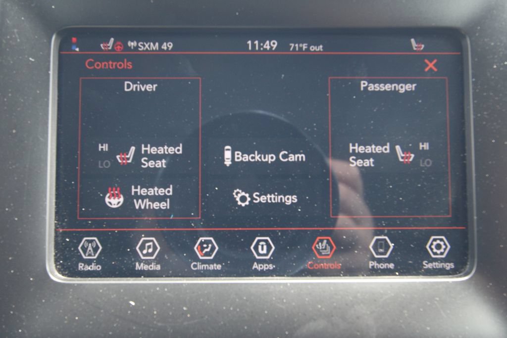 Used 2020 Jeep Cherokee Latitude w/ Cold Weather Group AWD/4WD image 12