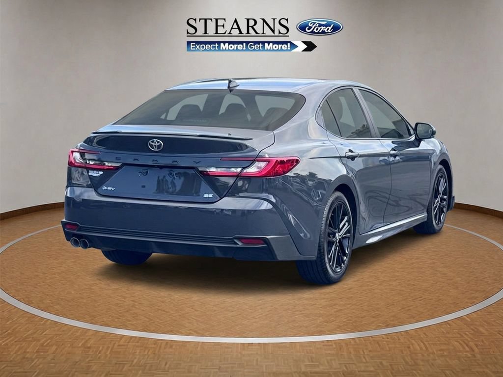 Used 2025 Toyota Camry SE w/ Convenience Package FWD image 12