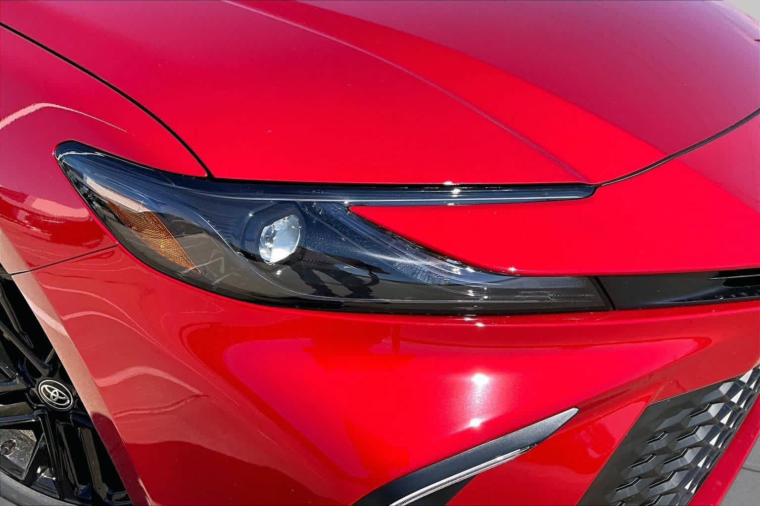 New 2026 Toyota Camry SE w/ Convenience Package FWD image 13