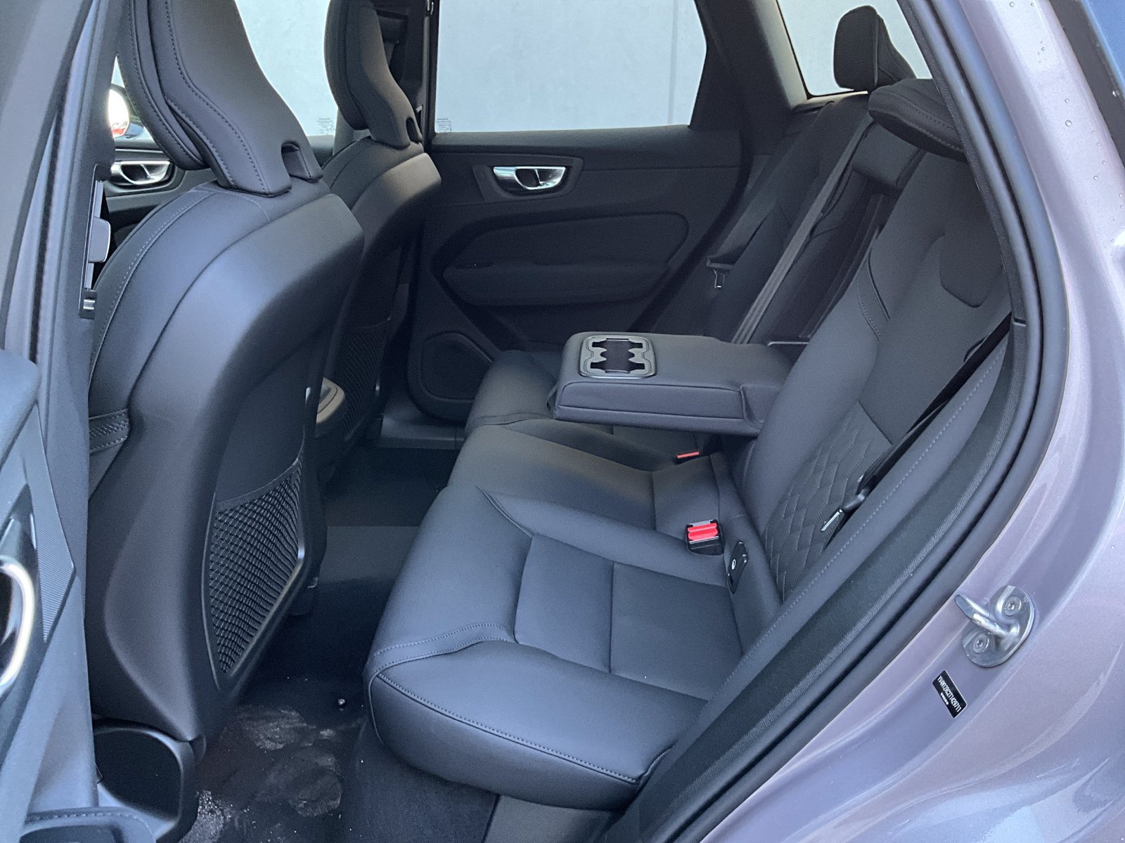 New 2026 Volvo XC60 B5 Plus w/ Protection Package Premier AWD/4WD image 29