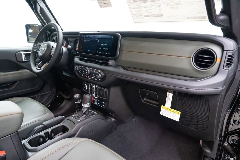 New 2026 Jeep Gladiator Mojave AWD/4WD image 30