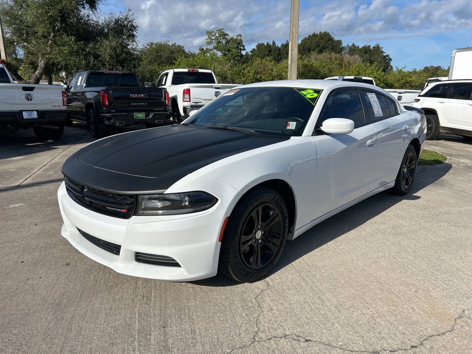 Certified 2020 Dodge Charger SXT image 40