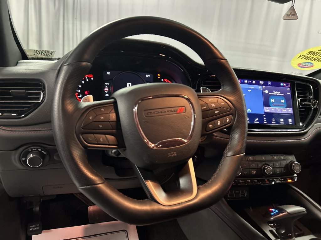 Used 2025 Dodge Durango GT AWD/4WD image 15