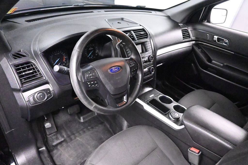 Used 2016 Ford Explorer 4WD Police Interceptor image 14