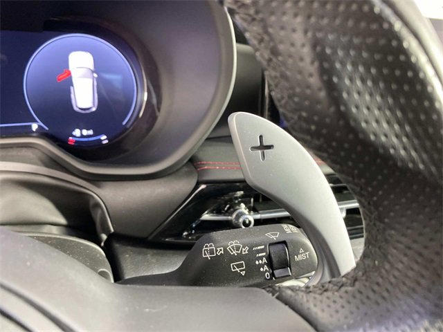 Used 2024 Dodge Hornet R/T w/ Tech Pack w/o Parking image 17