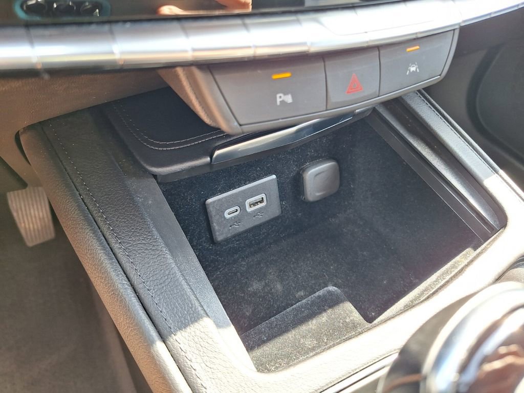 Certified 2024 Cadillac XT4 Premium Luxury image 14