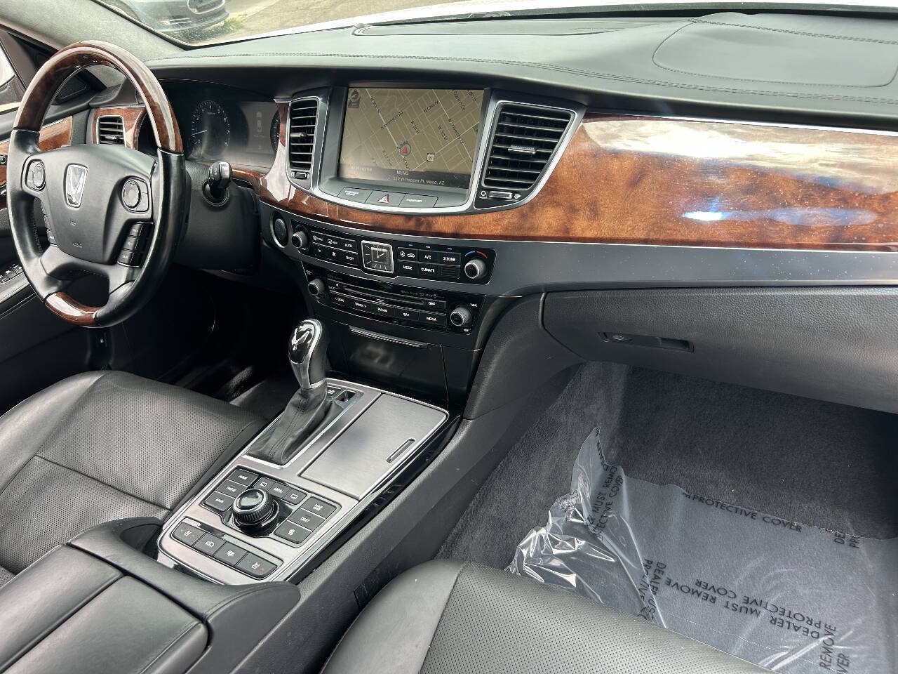 Used 2015 Hyundai Equus Signature RWD image 12