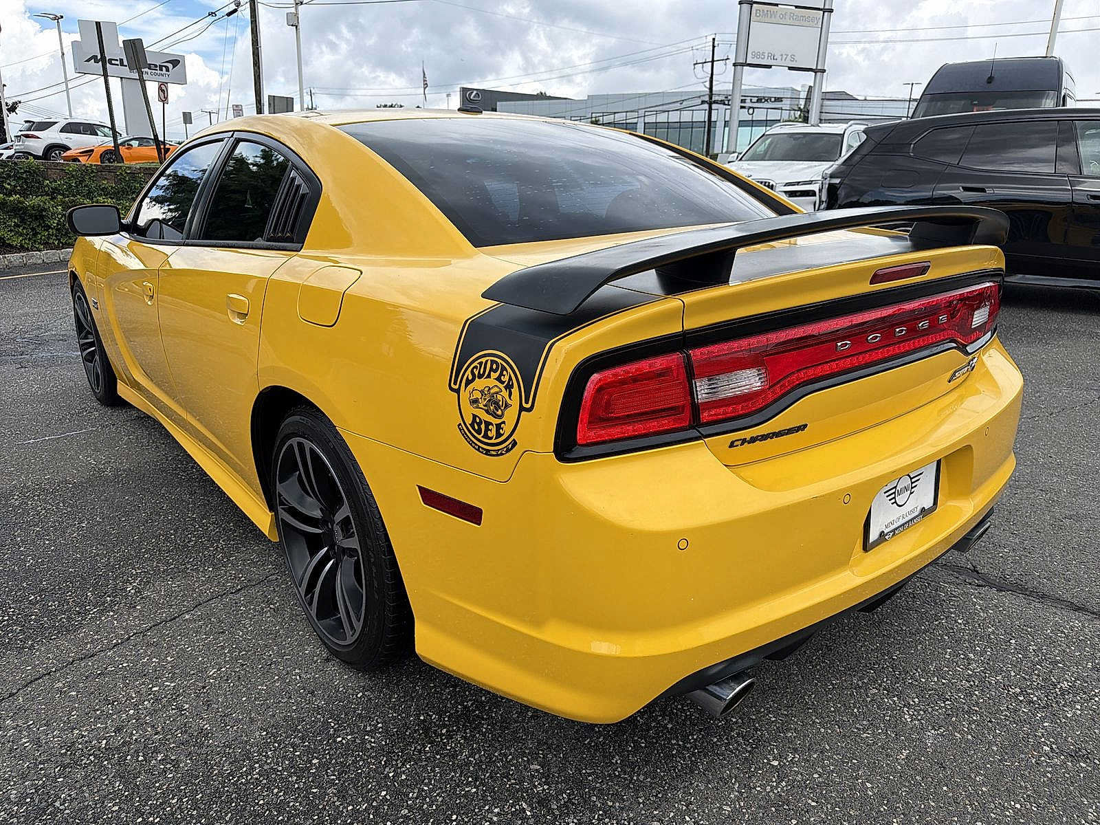 Used 2012 Dodge Charger SRT8 Super Bee w/ Driver Convenience Group II RWD image 12