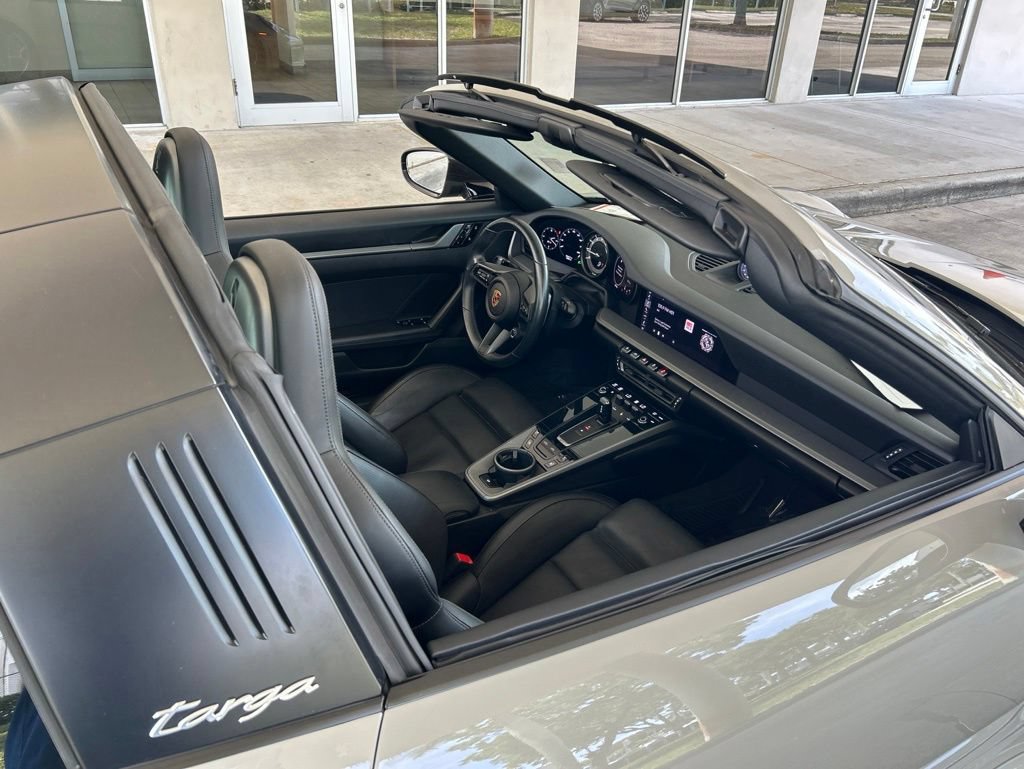 Used 2021 Porsche 911 AWD/4WD image 43
