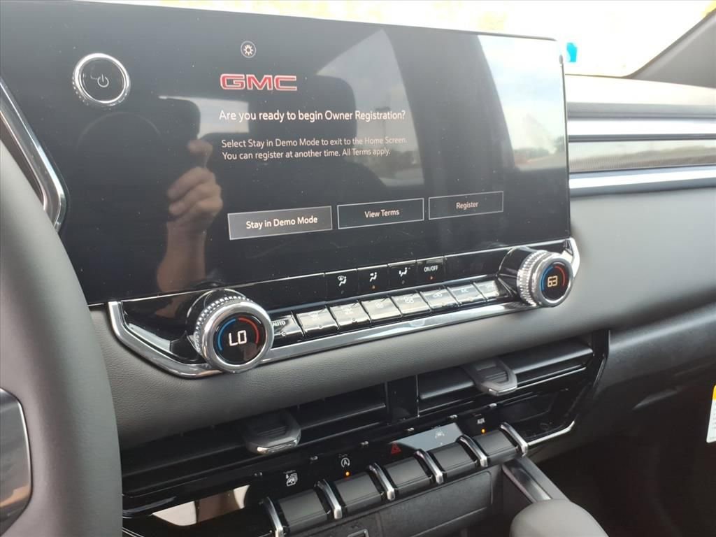 New 2026 GMC Canyon Elevation w/ Convenience Package image 19