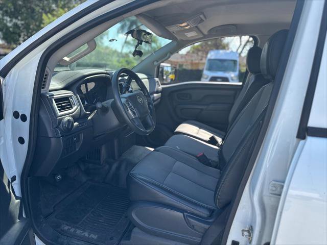 Used 2017 Nissan Titan S RWD image 13