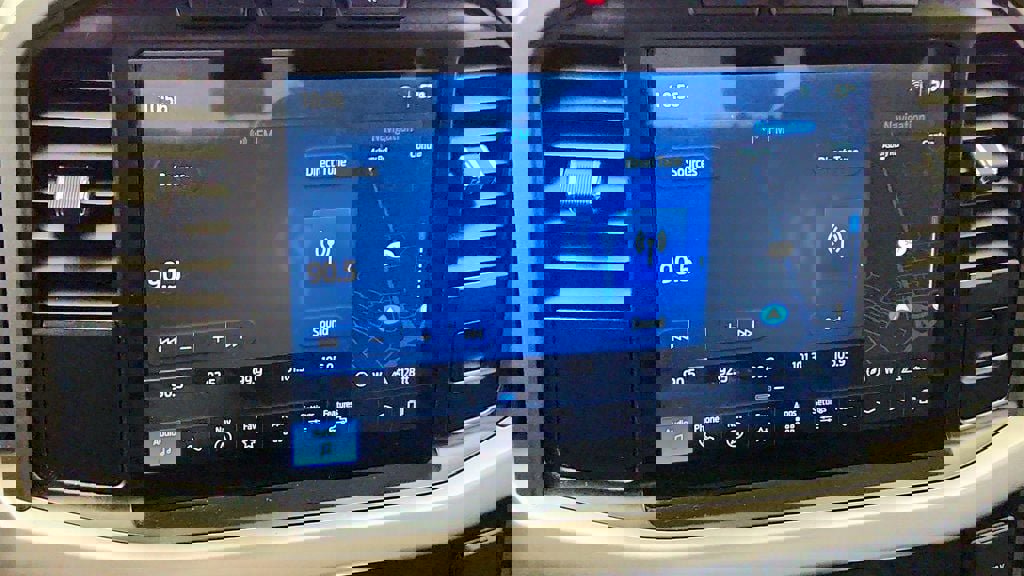 Used 2022 Ford F150 Lightning Pro AWD/4WD image 18