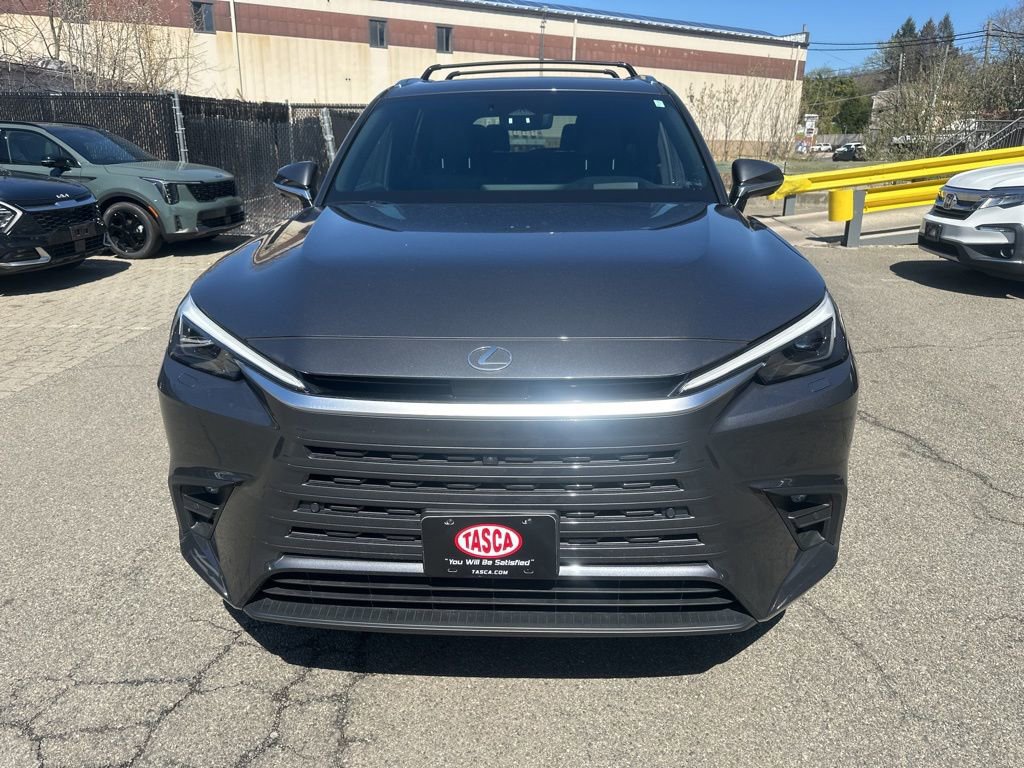 Used 2024 Lexus TX 550h AWD Plug-In Hybrid w/ Technology Package image 7