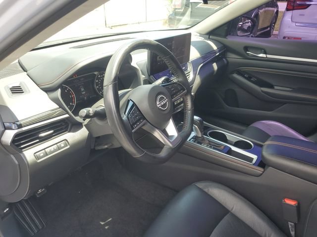 Used 2023 Nissan Altima 2.5 SR w/ SR Premium Package FWD image 14