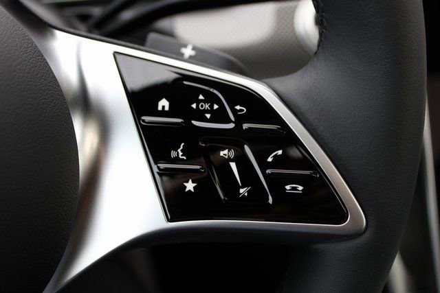 New 2025 Mercedes-Benz C 300 4MATIC Sedan image 20