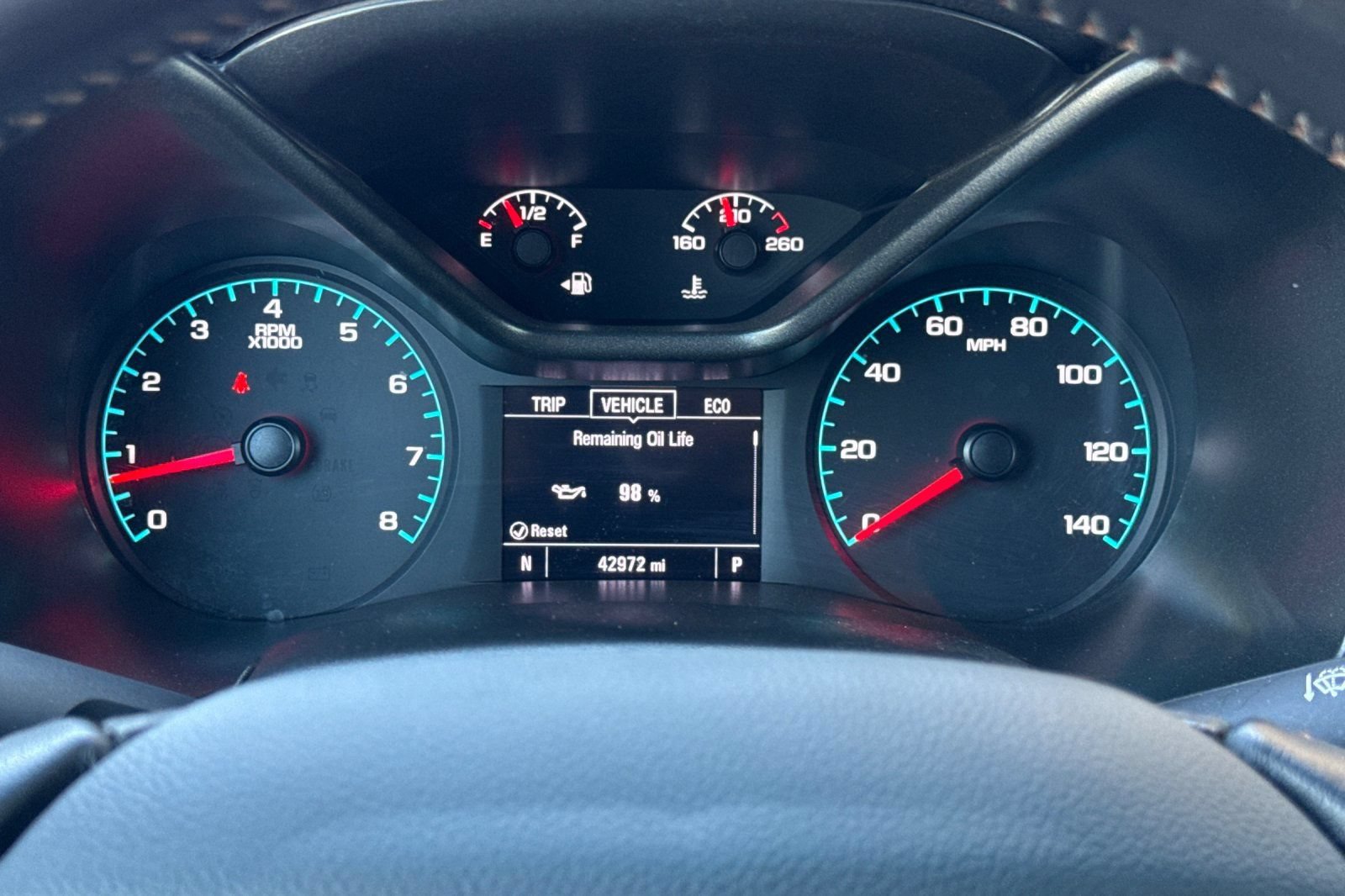 Certified 2022 GMC Canyon AT4 w/ Trailering Package AWD/4WD image 23