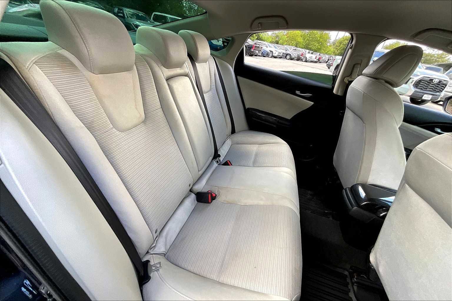 Used 2020 Honda Insight EX image 19