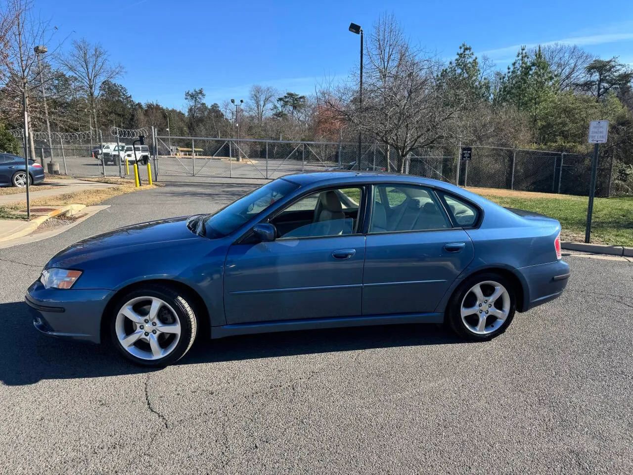 Used 2007 Subaru Legacy 2.5i Limited image 30