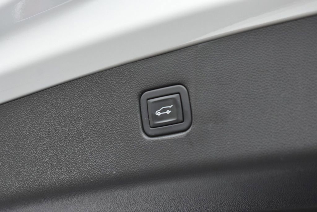 Used 2023 Chevrolet Blazer RS w/ Driver Confidence II Package AWD/4WD image 38