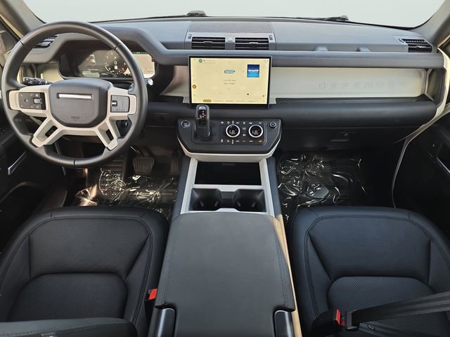 Used 2025 Land Rover Defender 110 S image 8