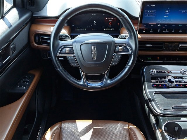 Used 2022 Lincoln Nautilus Reserve image 16