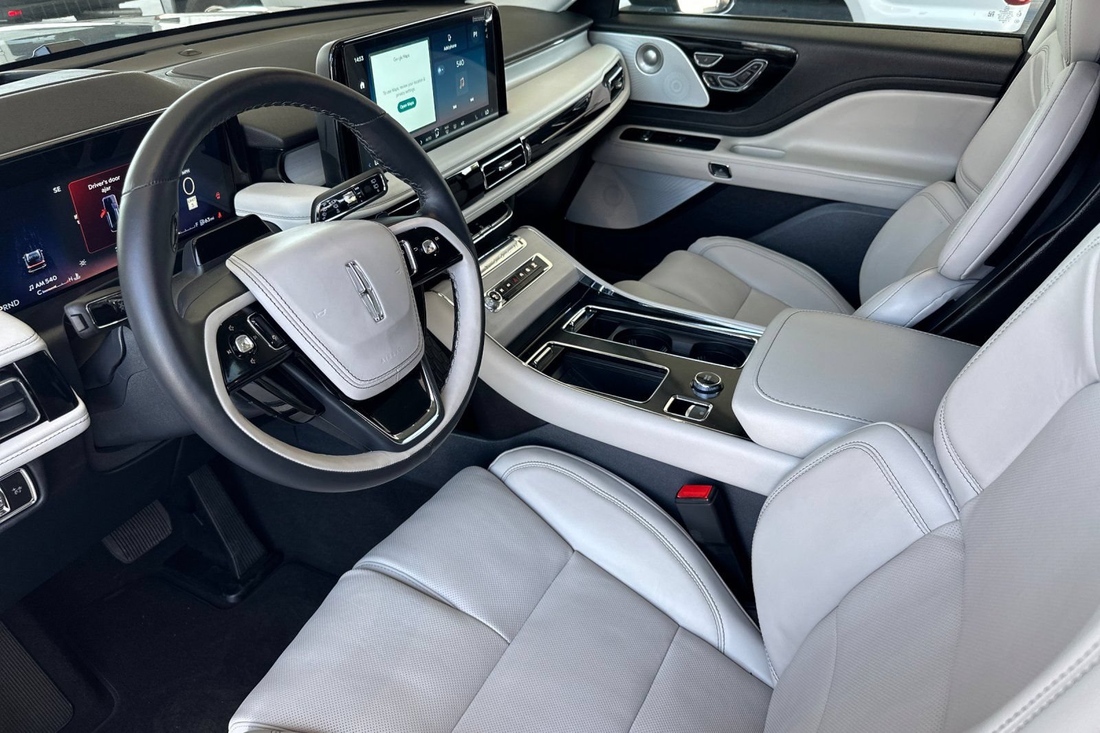 New 2026 Lincoln Aviator Reserve AWD/4WD image 9