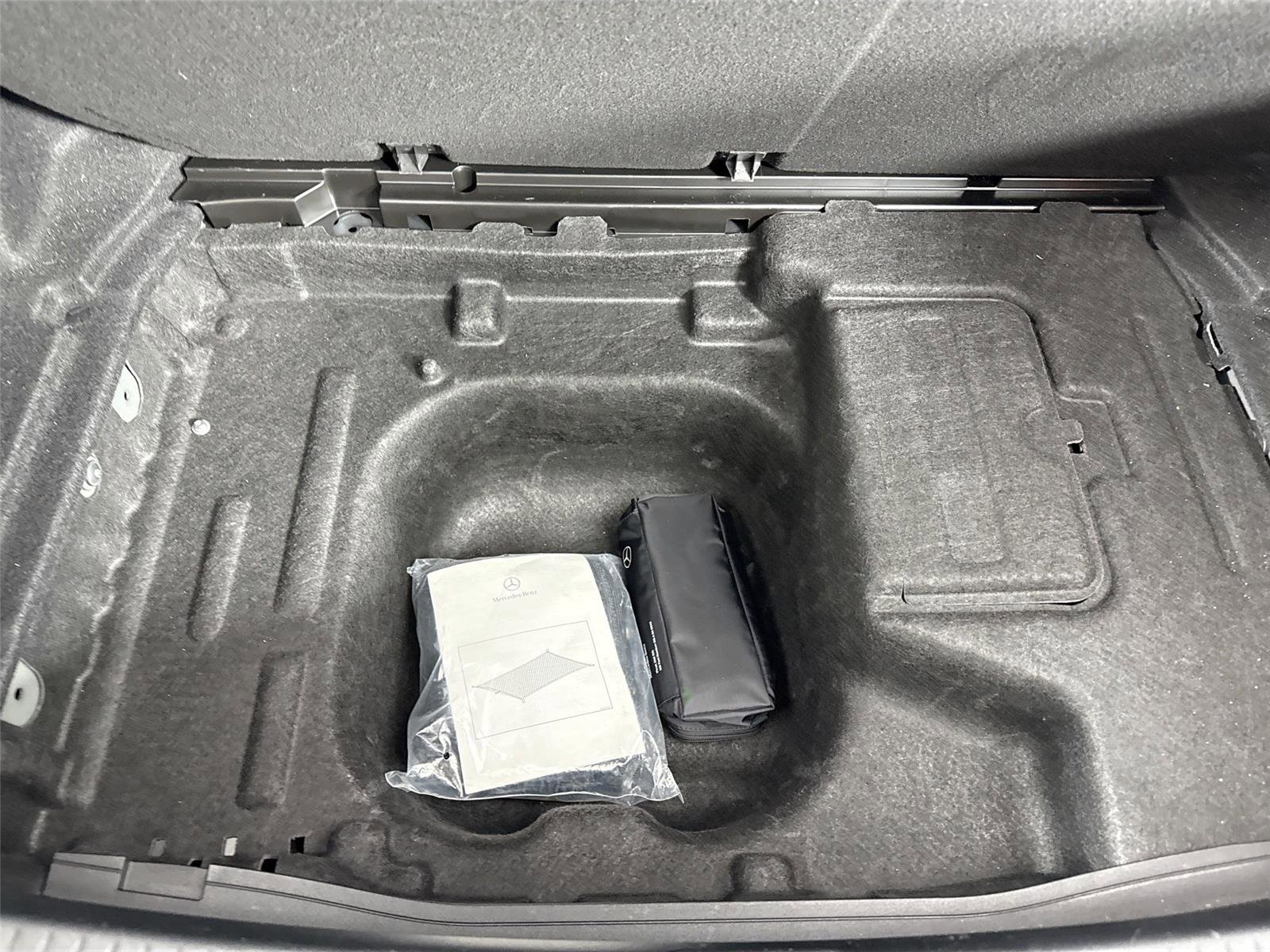 Used 2020 Mercedes-Benz C 300 4MATIC Sedan image 42