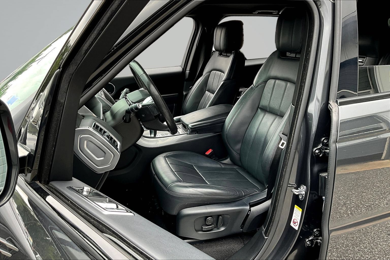 Used 2019 Land Rover Range Rover Sport HSE AWD/4WD image 20