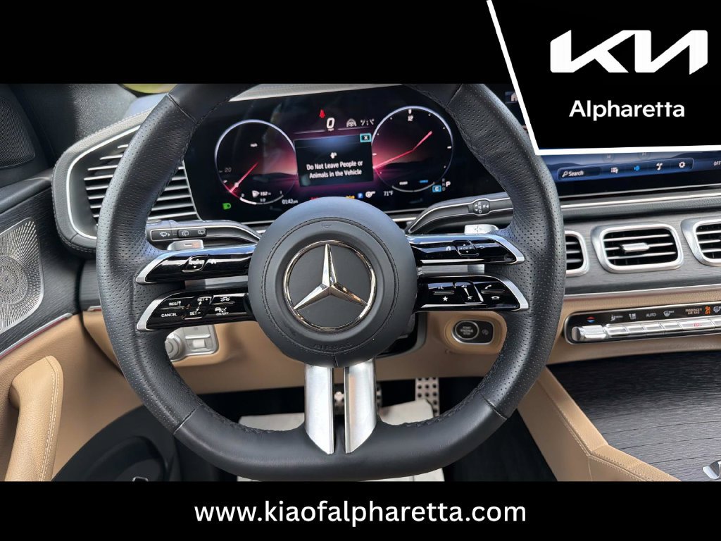 Used 2025 Mercedes-Benz GLS 450 4MATIC image 15
