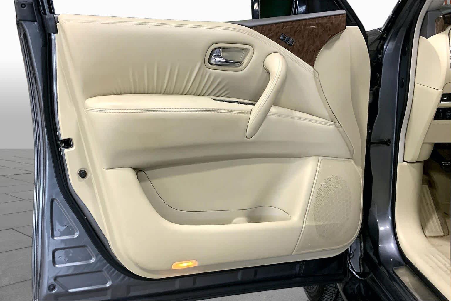Used 2015 INFINITI QX80 2WD w/ 22" Wheel Package image 21