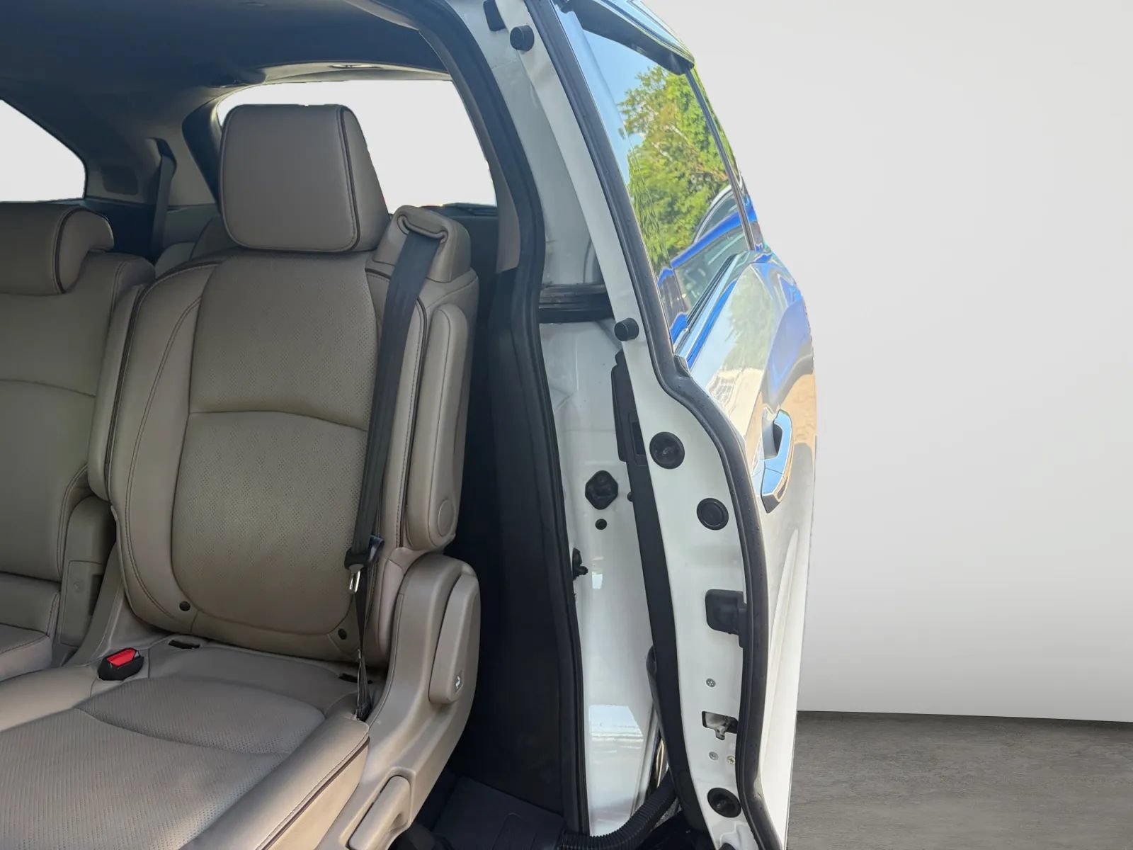 Used 2021 Honda Odyssey Elite image 14