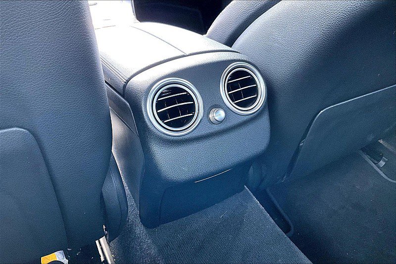 Used 2021 Mercedes-Benz C 300 Sedan image 20