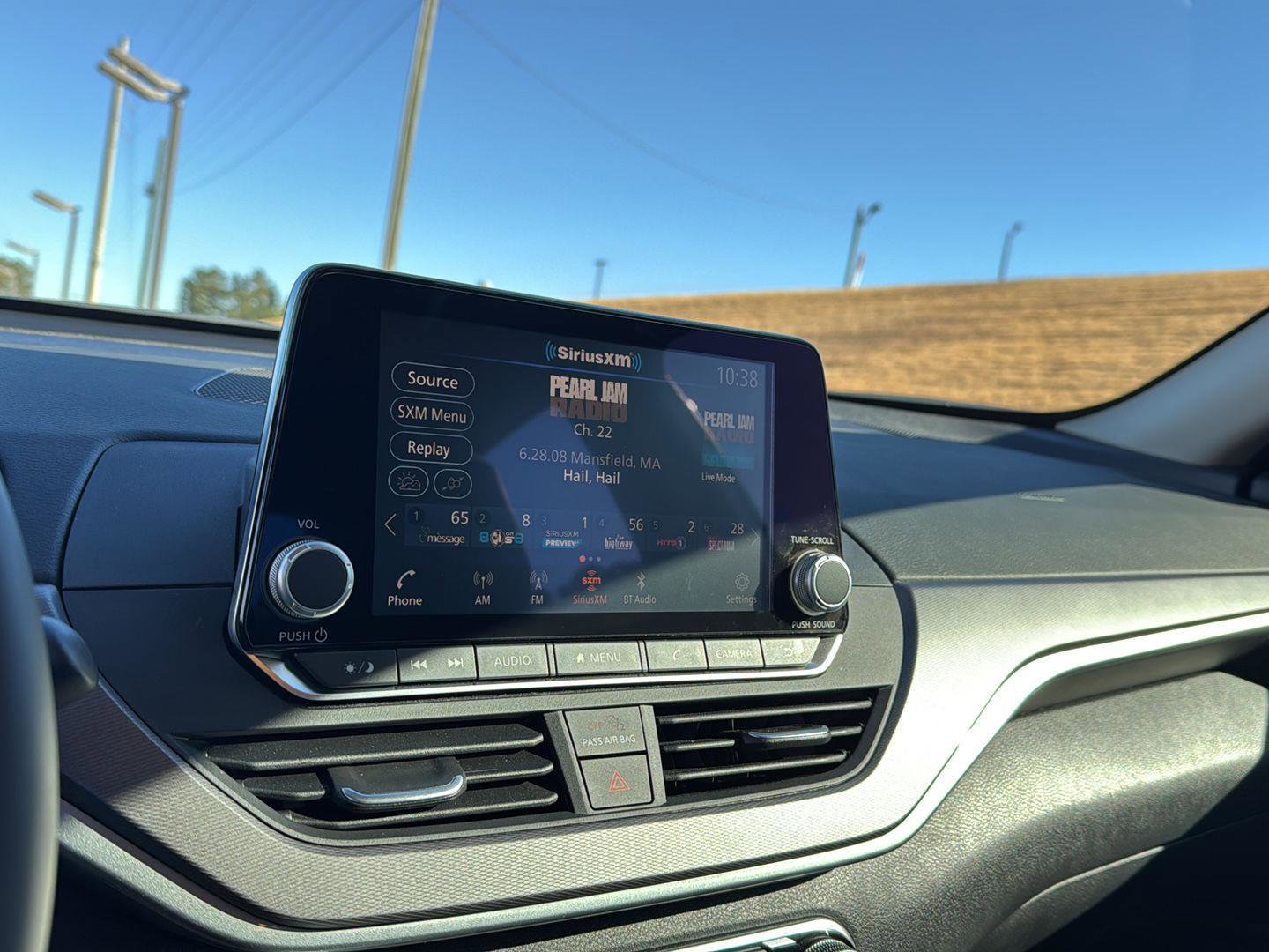 Used 2025 Nissan Altima 2.5 SR image 21