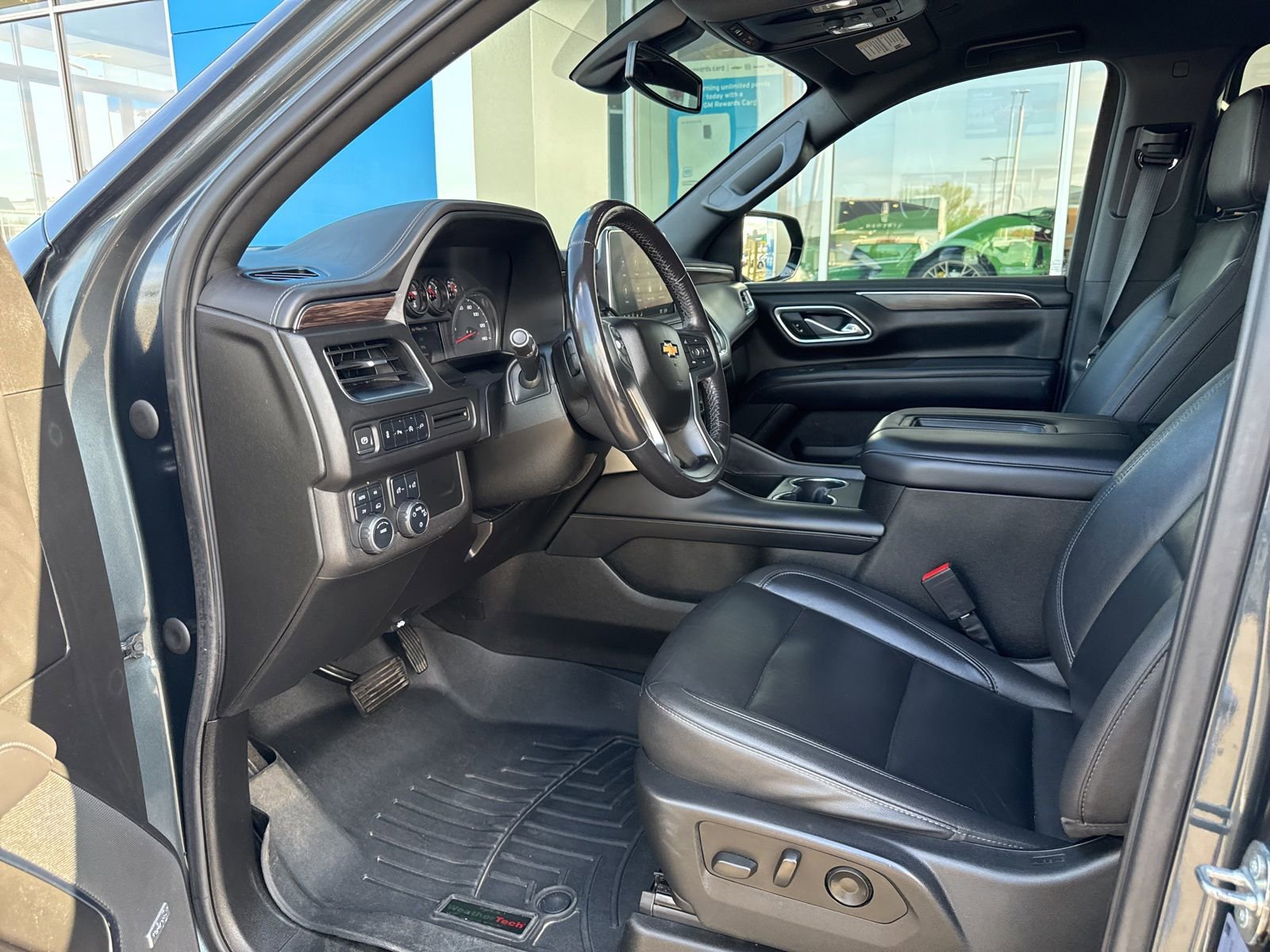 Used 2021 Chevrolet Suburban LT w/ Rear Media and Nav Package AWD/4WD image 20