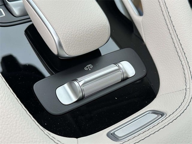 New 2026 Mercedes-Benz GLS 450 4MATIC image 29