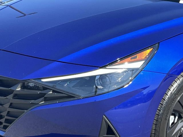 Certified 2022 Hyundai Elantra SEL w/ Convenience Package FWD image 9