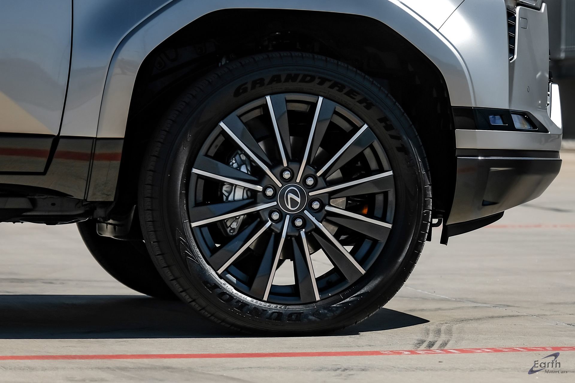 Used 2025 Lexus GX 550 550 Luxury+ HUD Traffic LIFTED w/ Accessory Package (2T) image 99