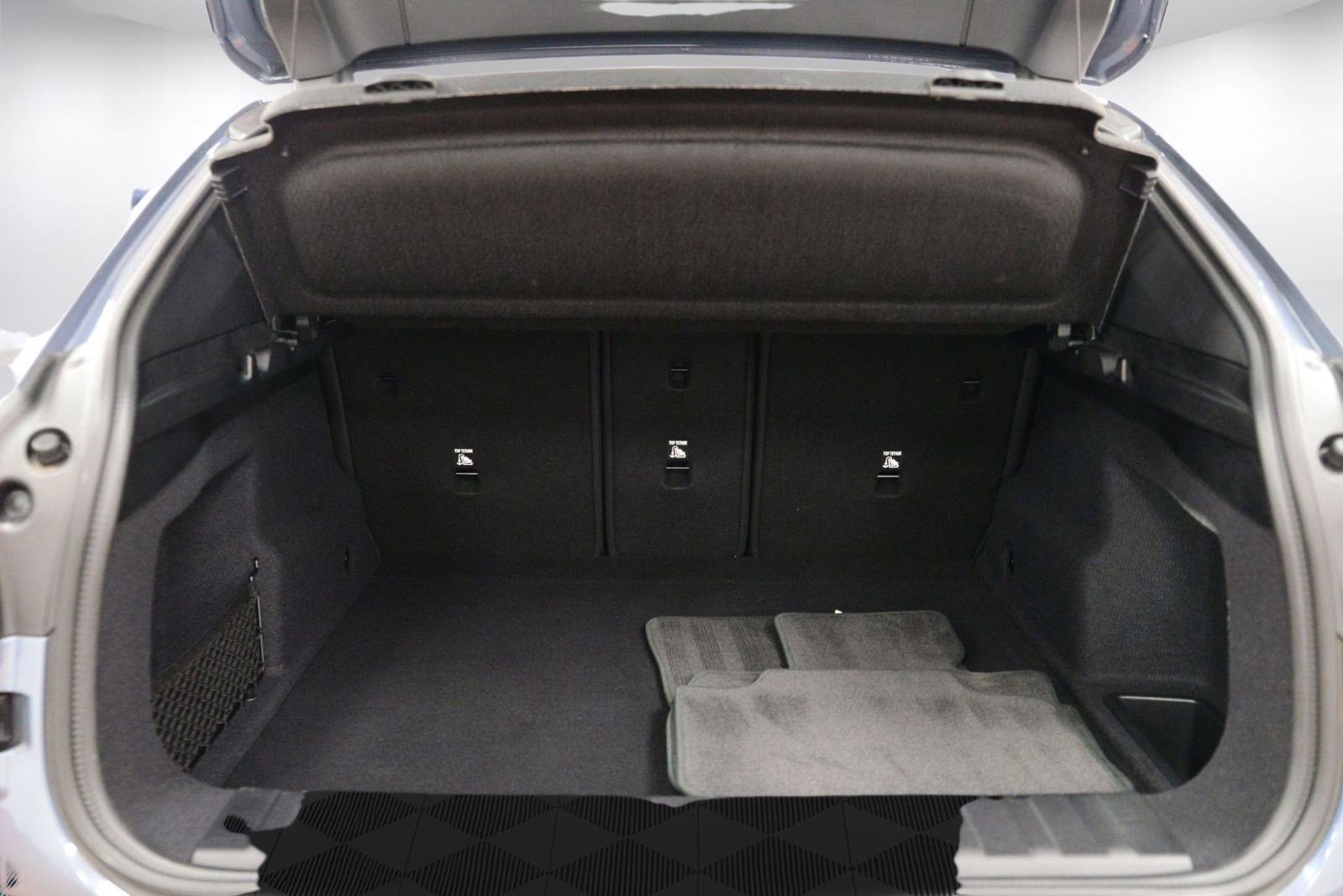 Certified 2025 BMW X2 xDrive28i image 22