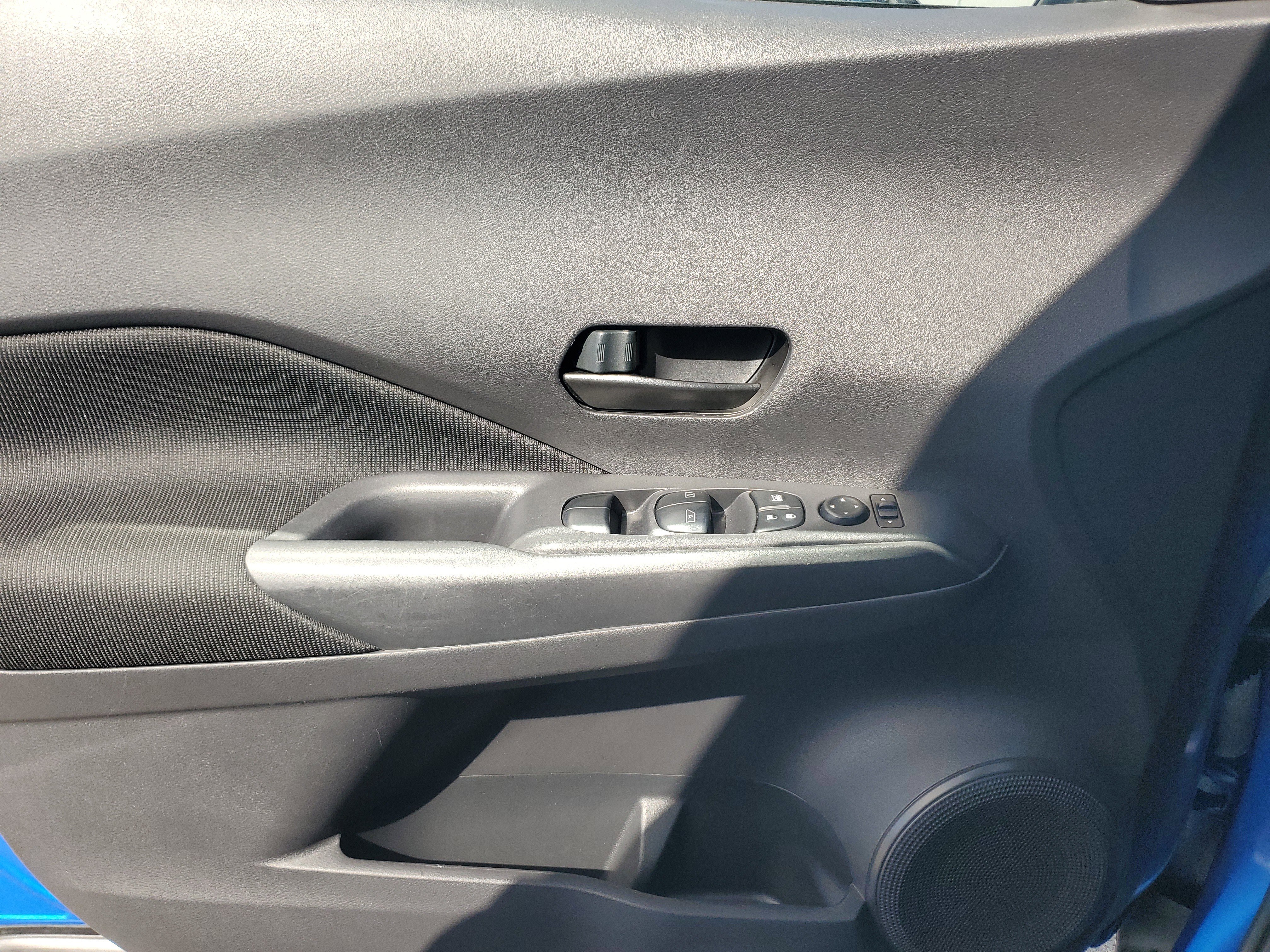 Certified 2023 Nissan Kicks S FWD image 25