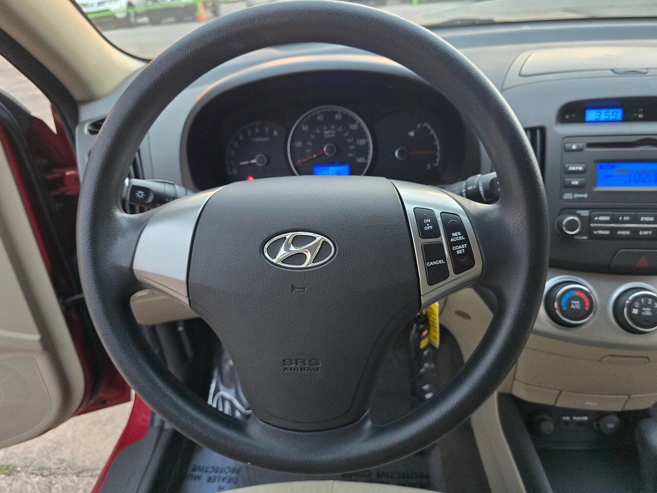 Used 2010 Hyundai Elantra GLS FWD image 29