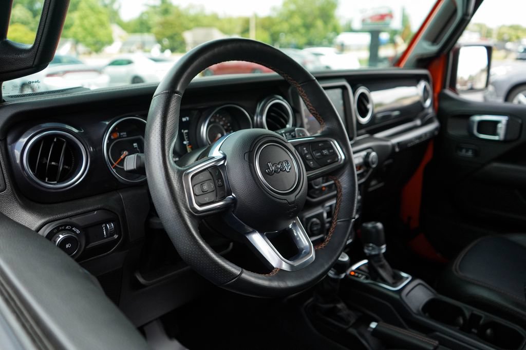 Used 2023 Jeep Wrangler Unlimited Rubicon 392 w/ Dual Top Group AWD/4WD image 5