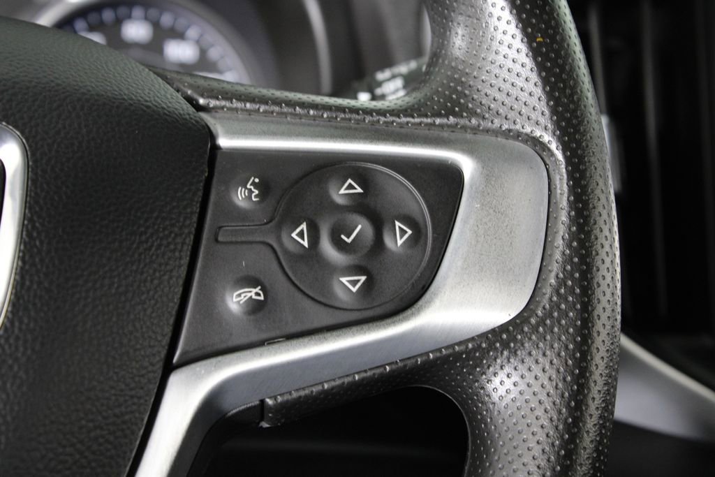 Used 2023 GMC Terrain SLE w/ Driver Convenience Package FWD image 28