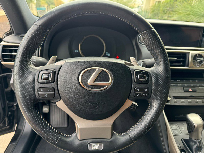 Used 2019 Lexus IS 300 F Sport image 16