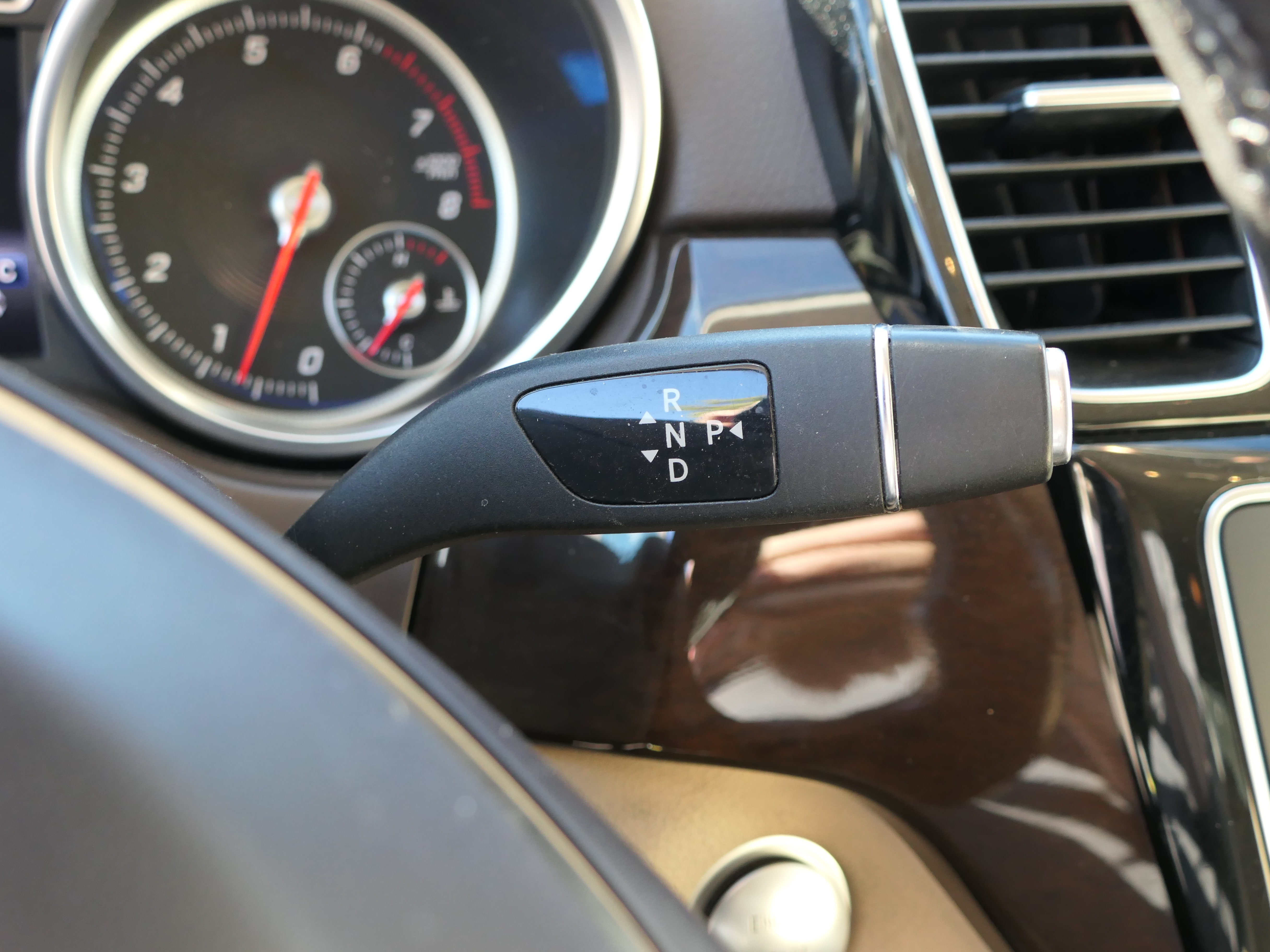 Used 2018 Mercedes-Benz GLE 350 image 17